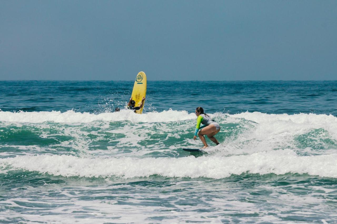 Good Wave Surf House Bed and Breakfast Tamraght Eksteriør billede