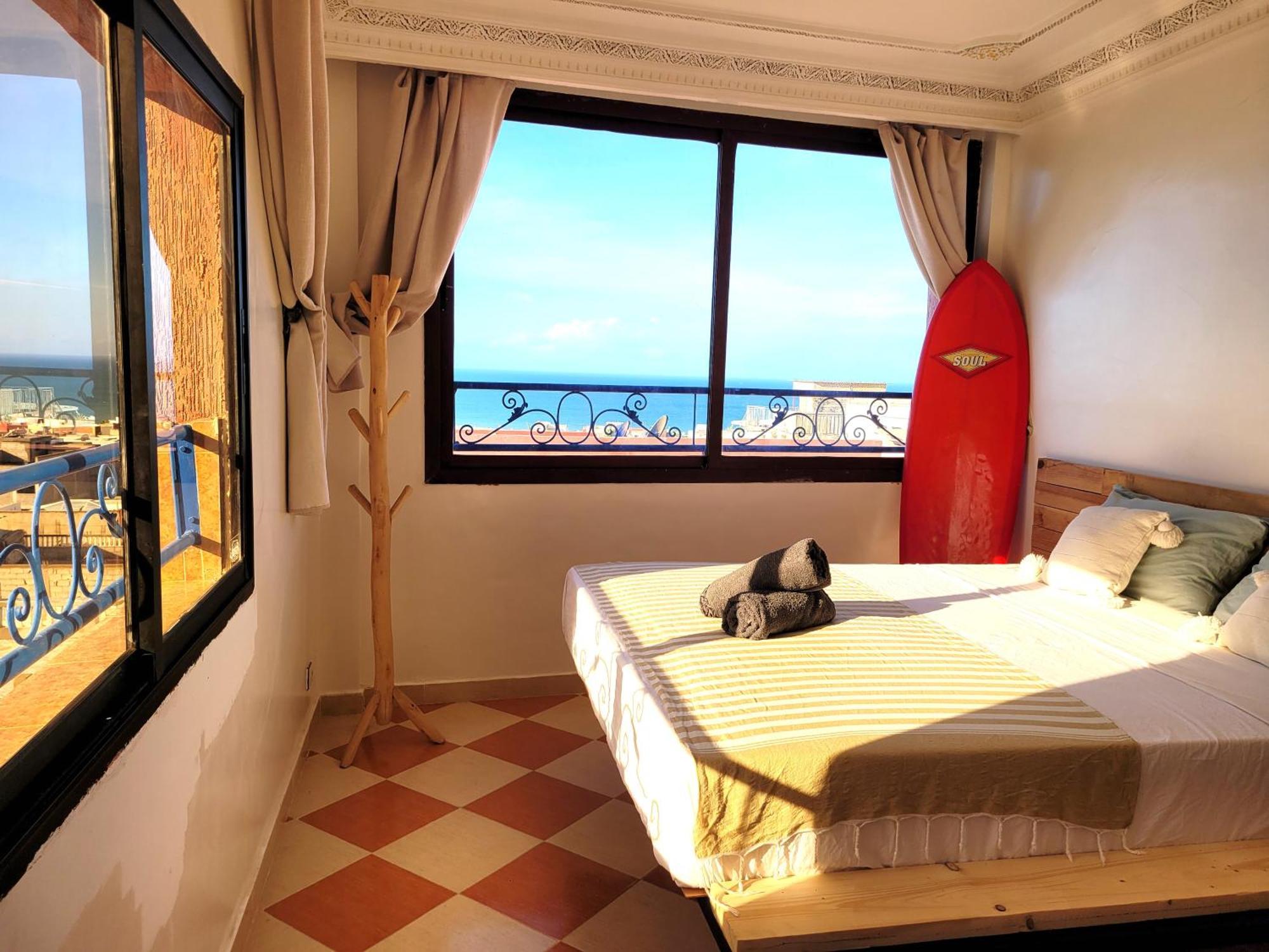 Good Wave Surf House Bed and Breakfast Tamraght Eksteriør billede